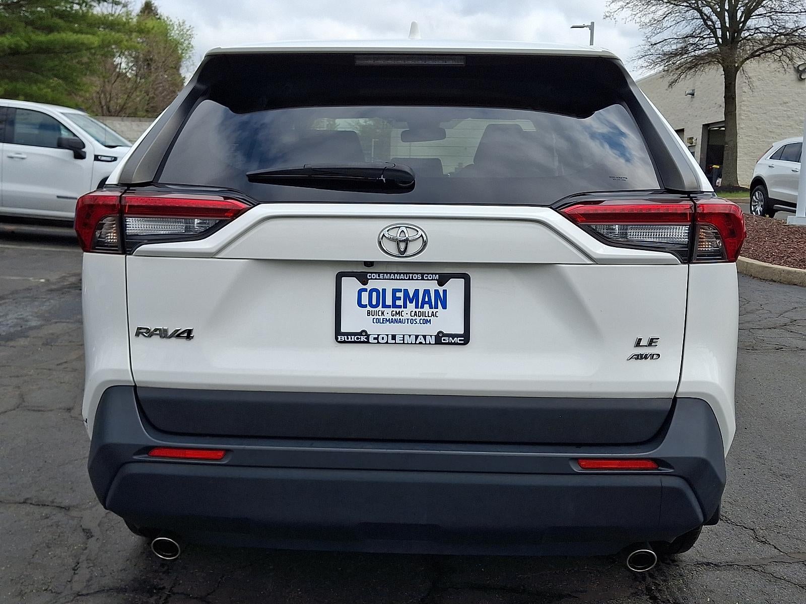 2023 Toyota RAV4 LE