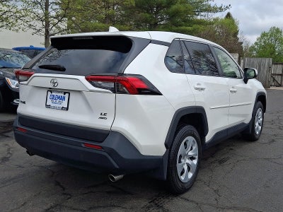 2023 Toyota RAV4 LE