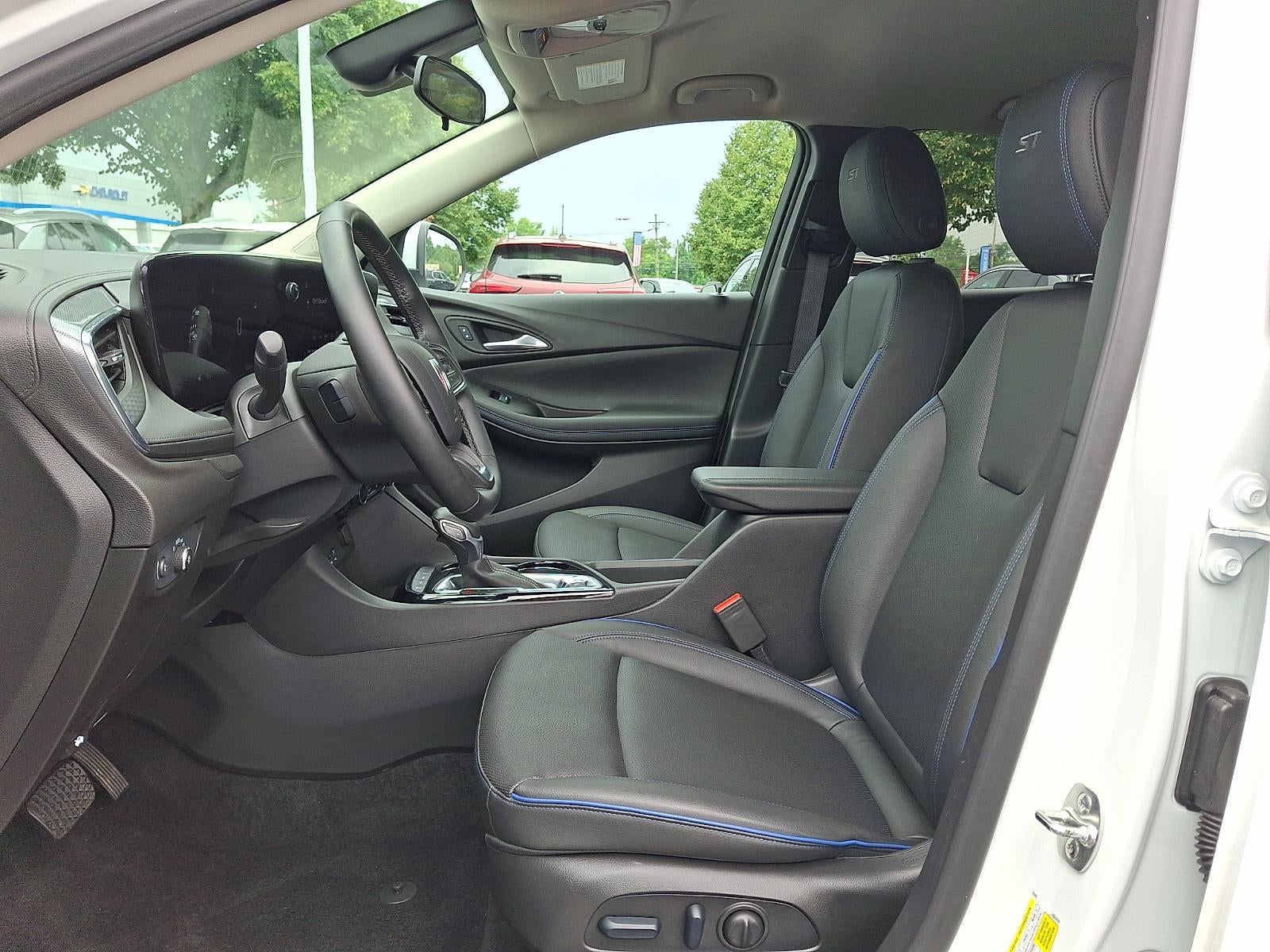 2025 Buick Encore GX Sport Touring