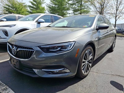 2019 Buick Regal Sportback Essence