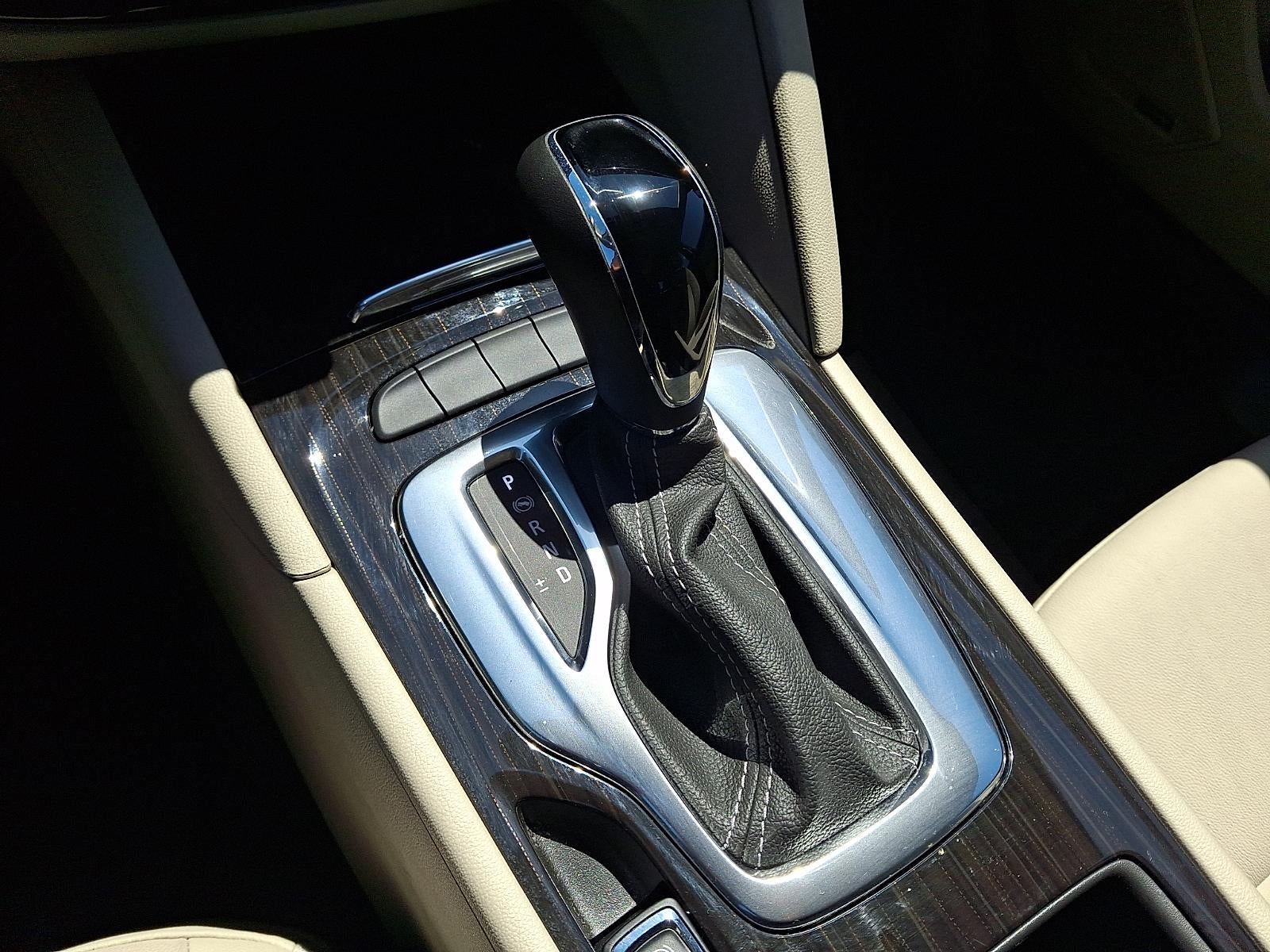 2019 Buick Regal Sportback Essence