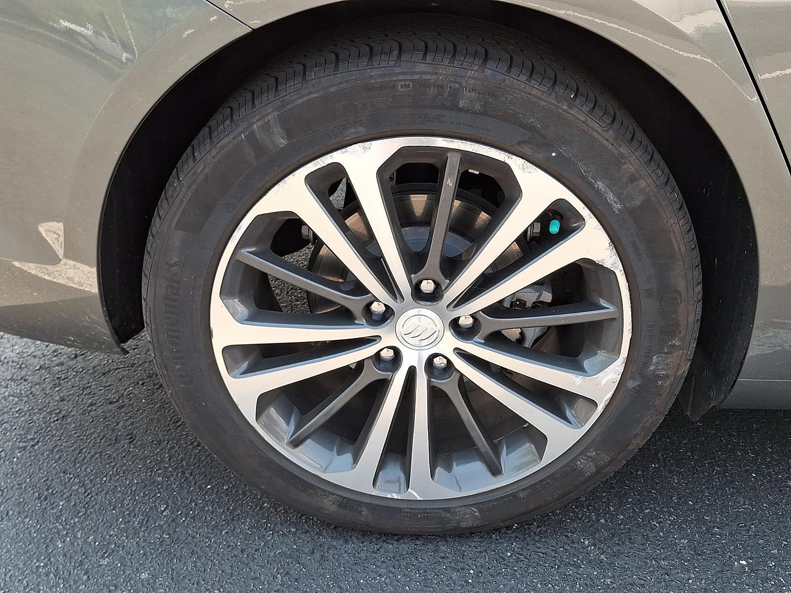 2019 Buick Regal Sportback Essence