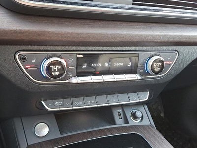 2023 Audi Q5 S line Premium