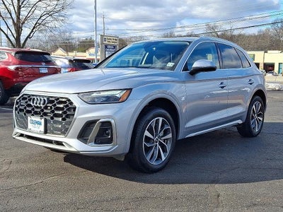 2023 Audi Q5 S line Premium